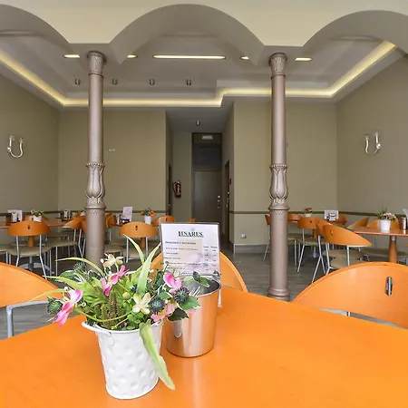 Hostal Linares-2